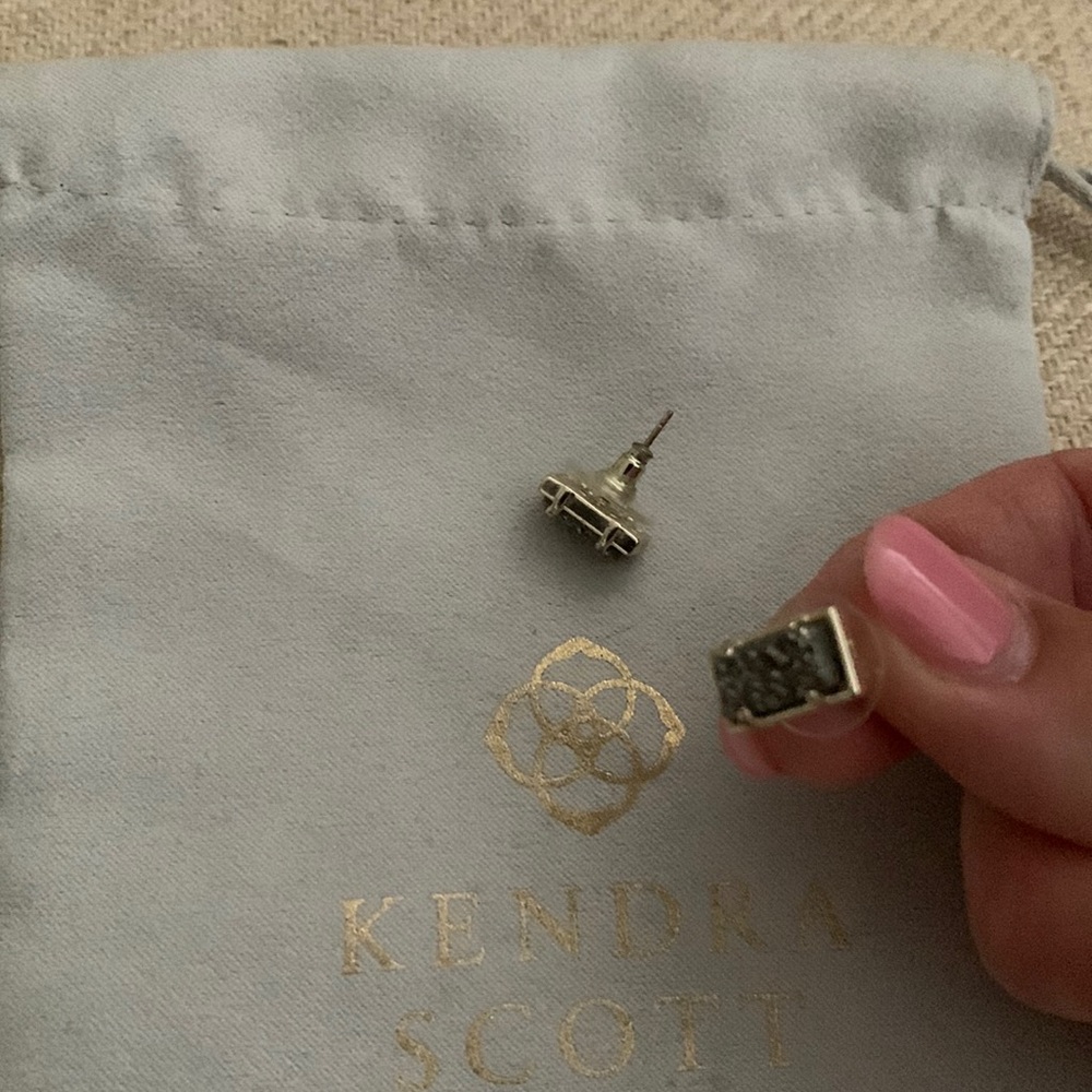 Kendra Scott earrings drusy gray and gold